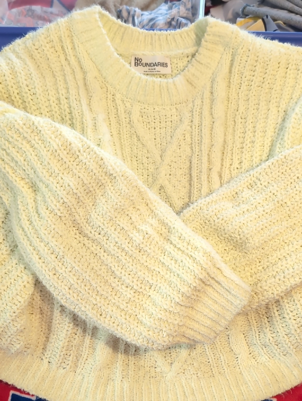 No Boundaries Cable Knit Crewneck Sweater - Pale Yellow